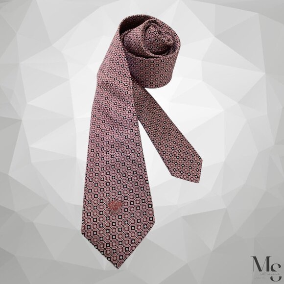 VERSACE Current Pink Geometric Medusa Print Silk Tie Made In Italy W:2.75" NWT
